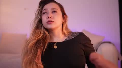 Lilith Gray online show from 17, 12, 2025