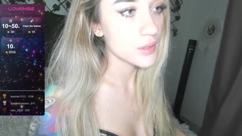 Lilith Parker online show from 4, 12, 2024