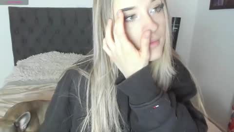 Lilith Parker online show from 3, 3, 2025