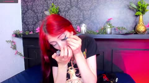 Lilith Patton  online show from 16, 12, 2024