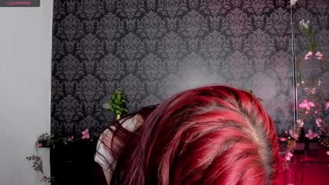 Lilith Patton  online show from 19, 12, 2024