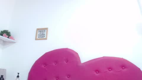 Lilith Smith online show from 2, 3, 2025