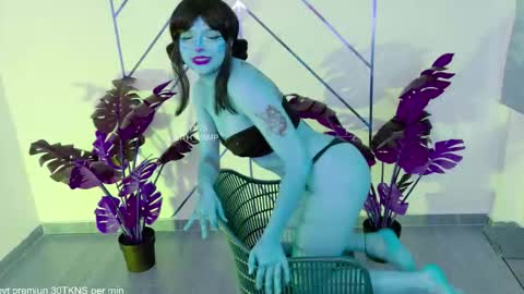 LILITH 200 LIKES   Thursday Clown Costume M online show from 27, 11, 2025