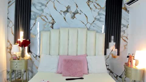 Lilith  online show from 16, 12, 2025