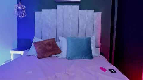 Lili  online show from 14, 1, 2026