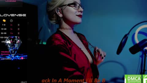 Snapshot of lilithmystic01 chatting on 5, 1, 2025 lilithmystic01 online show from 5, 1, 2025