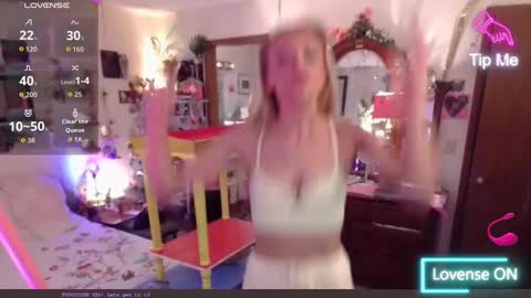 Lilithohfish online show from 7, 10, 2025