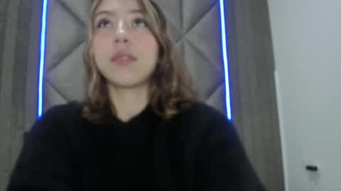 lilithsmith__ online show from 18, 2, 2025