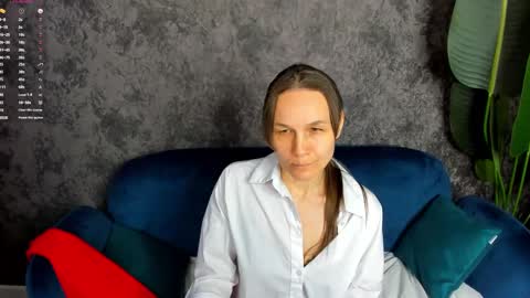 Snapshot of lillian_white1 chatting on 24, 2, 2025 lillian_white1 online show from 24, 2, 2025