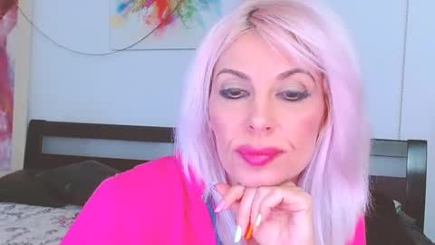 Lara online show from 21, 2, 2025