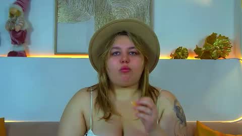 LillianHaig online show from 15, 12, 2025