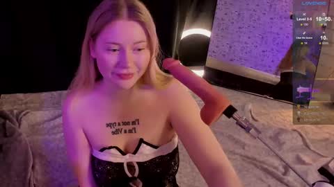 lillie_berry online show from 5, 12, 2025