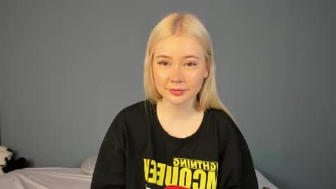 lillie_berry online show from 26, 5, 2026