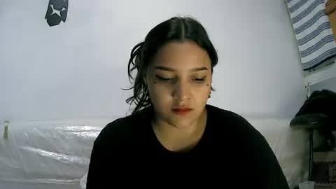 Sey - Lilly  online show from 7, 2, 2026