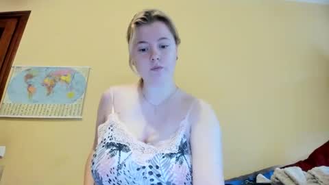 Lilly Depp online show from 14, 10, 2025