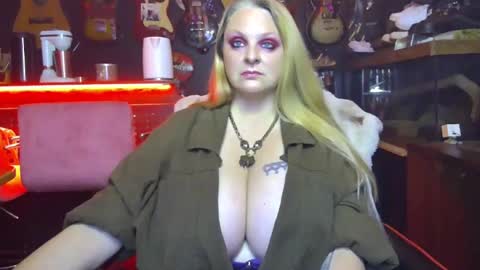 Lillyth Eden online show from 1, 10, 2025