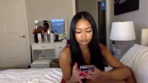 lillyxbella online show from 13, 11, 2025