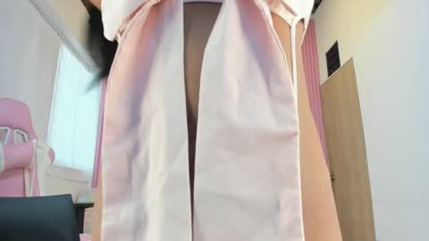 lillyy16 online show from 14, 4, 2026