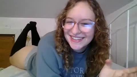 LilPies  online show from 19, 12, 2024