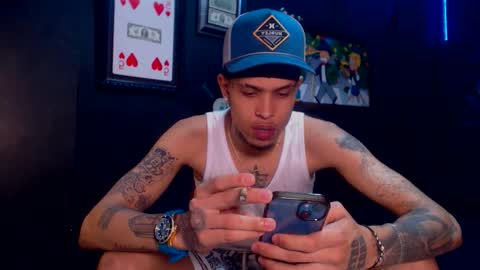  ONLYFANS   online show from 7, 1, 2025