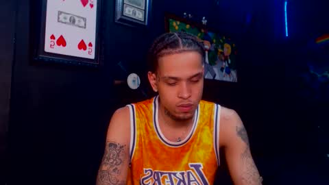  ONLYFANS   online show from 11, 2, 2025