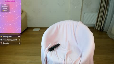 LILY online show from 5, 12, 2024