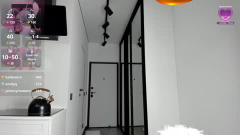 LILY online show from 24, 1, 2025