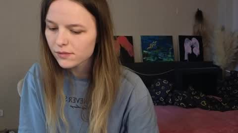 lily_and_jake online show from 11, 4, 2026