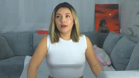 Lily online show from 20, 2, 2025