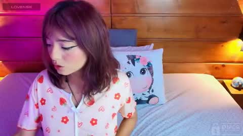 Lily  online show from 12, 7, 2026