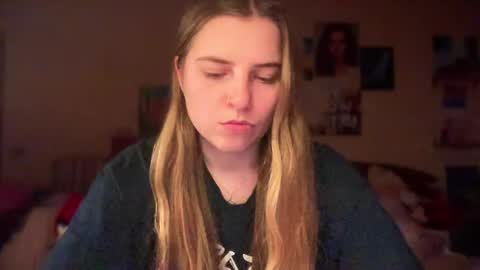 Lily online show from 29, 3, 2026