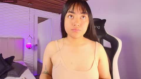 lily_waist online show from 29, 9, 2025