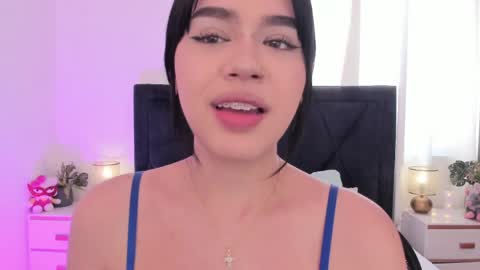 LilyWoodz online show from 12, 4, 2026