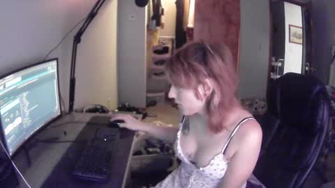 lilybvixen online show from 16, 10, 2025