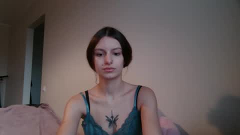 lilycandy_ online show from 30, 10, 2025