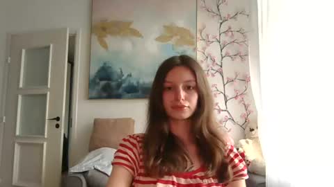 lilycandy_ online show from 15, 6, 2026