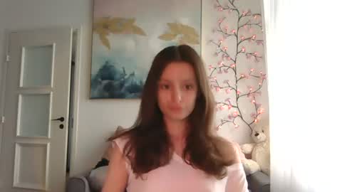 lilycandy_ online show from 17, 6, 2026