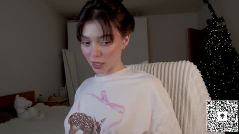 Lily   online show from 23, 12, 2024