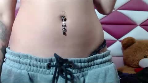 lilyjamesx online show from 24, 2, 2025