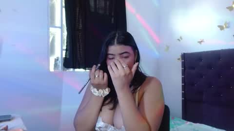 lilyloock1105 online show from 27, 3, 2026