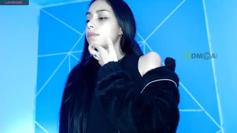 Liliana louise online show from 25, 5, 2026