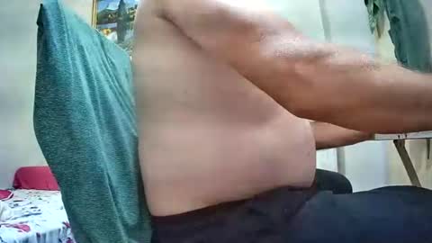 lilylovelyman50 online show from 18, 6, 2026