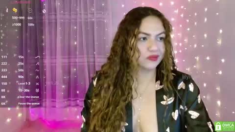Snapshot of lilyrose1_ chatting on 19, 9, 2025 You can call me Li ... online show from 19, 9, 2025