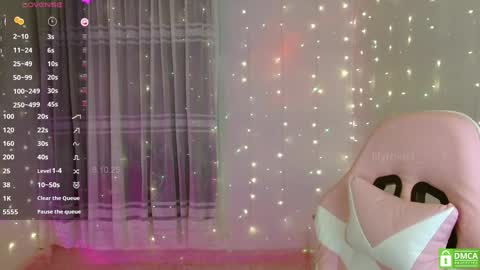 Snapshot of lilyrose1_ chatting on 8, 10, 2025 You can call me Li ... online show from 8, 10, 2025