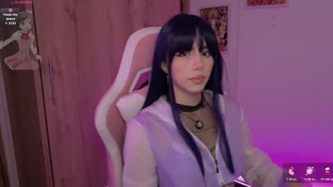 Snapshot of lilyrouse_ chatting on 8, 5, 2026 lily help me to collect more cosplay online show from 8, 5, 2026