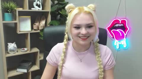 Lily online show from 20, 3, 2026