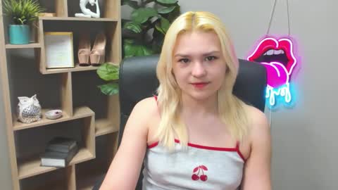 Lily online show from 27, 3, 2026