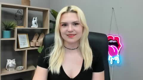 Lily online show from 2, 6, 2026