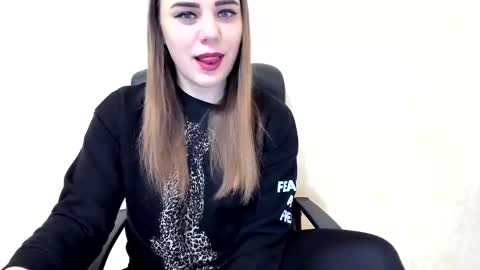    online show from 22, 2, 2025