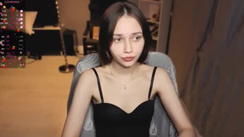 Scarlet online show from 17, 3, 2026